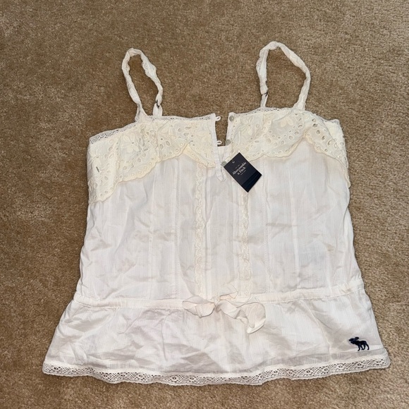 Abercrombie & Fitch Tops - Abercrombie & Fitch Cream Lace Camisole